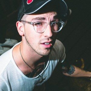 Meet your Posher, Joel